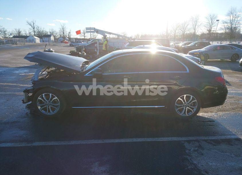Photo 14 of 2018 Mercedes-benz C 300 (VIN 55SWF4JB8JU251768)