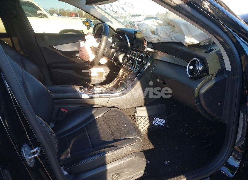 Photo 5 of 2018 Mercedes-benz C 300 (VIN 55SWF4JB8JU251768)