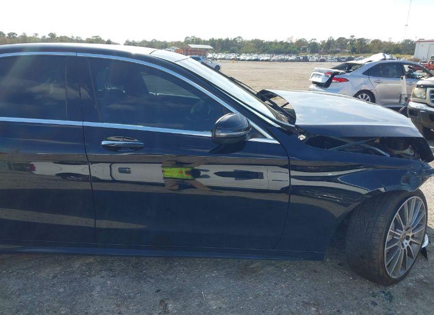 Photo 14 of 2018 Mercedes-benz C 300 (VIN 55SWF4JB8JU276153)