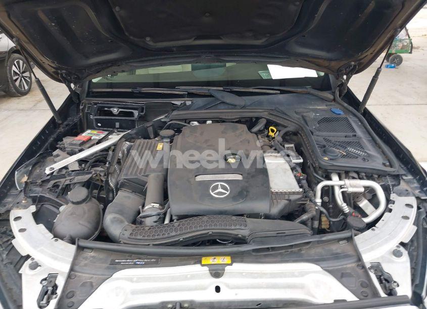 Photo 10 of 2015 Mercedes-benz C 300 (VIN 55SWF4JB9FU063610)