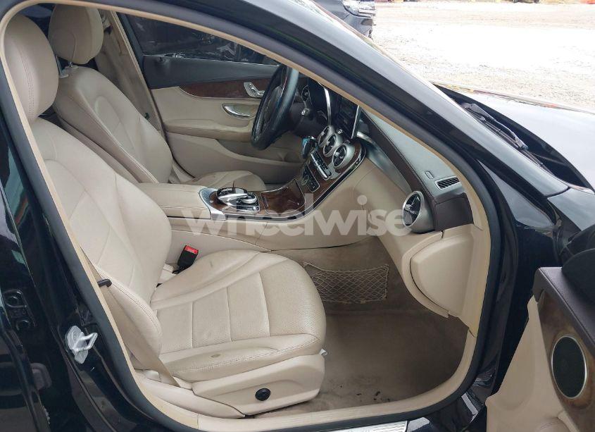 Photo 5 of 2015 Mercedes-benz C 300 (VIN 55SWF4JB9FU063610)