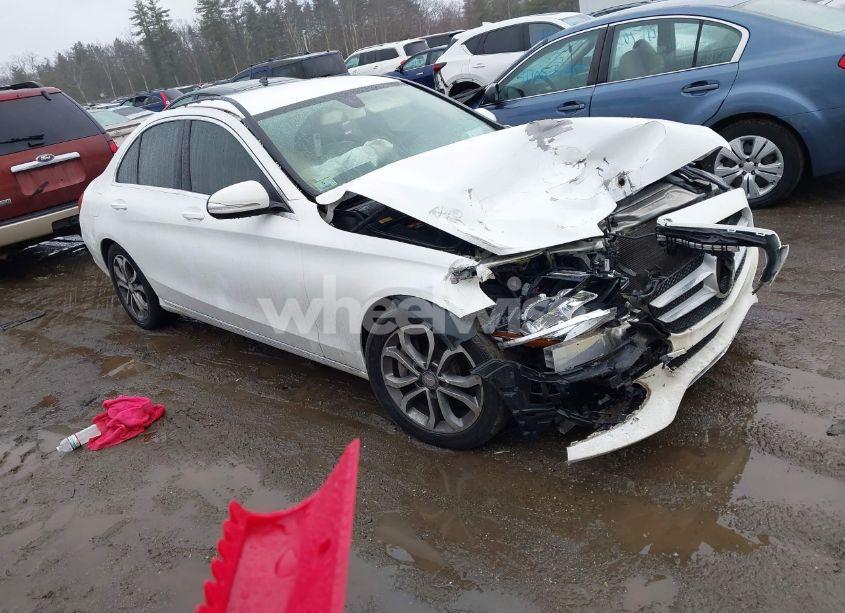 2015 Mercedes-benz C 300 LUXURY/SPORT (VIN 55SWF4JB9FU080360) main photo