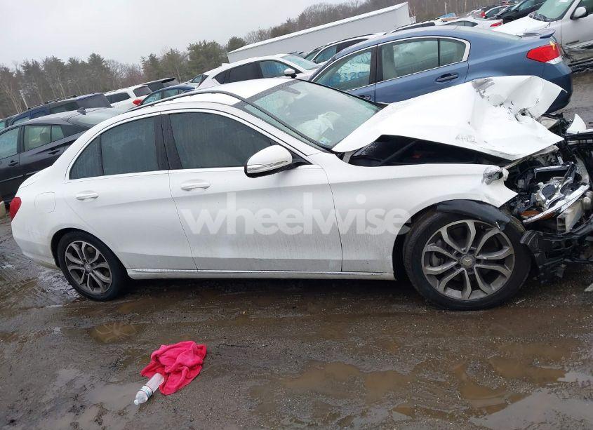 Photo 14 of 2015 Mercedes-benz C 300 LUXURY/SPORT (VIN 55SWF4JB9FU080360)