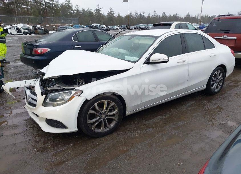 Photo 2 of 2015 Mercedes-benz C 300 LUXURY/SPORT (VIN 55SWF4JB9FU080360)
