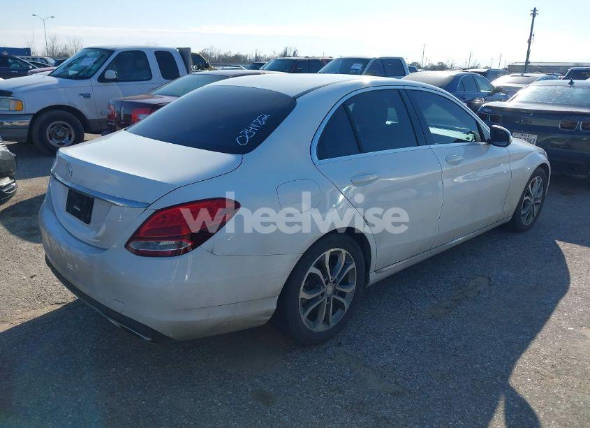 Photo 4 of 2015 Mercedes-benz C 300 LUXURY/SPORT (VIN 55SWF4JB9FU084182)