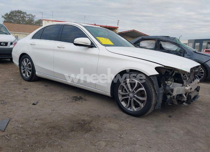 2015 Mercedes-benz C 300 LUXURY/SPORT (VIN 55SWF4JB9FU088507) main photo