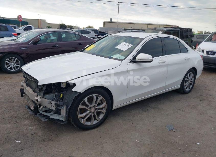 Photo 2 of 2015 Mercedes-benz C 300 LUXURY/SPORT (VIN 55SWF4JB9FU088507)