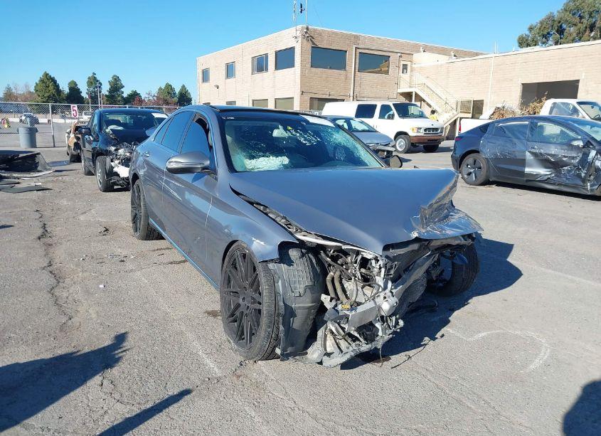 2016 Mercedes-benz C-class C 300/LUXURY/SPORT (VIN 55SWF4JB9GU123144) main photo