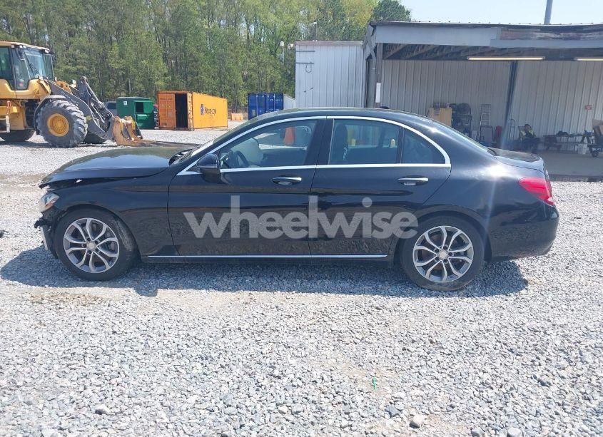 Photo 15 of 2016 Mercedes-benz C 300 LUXURY/SPORT (VIN 55SWF4JB9GU141661)