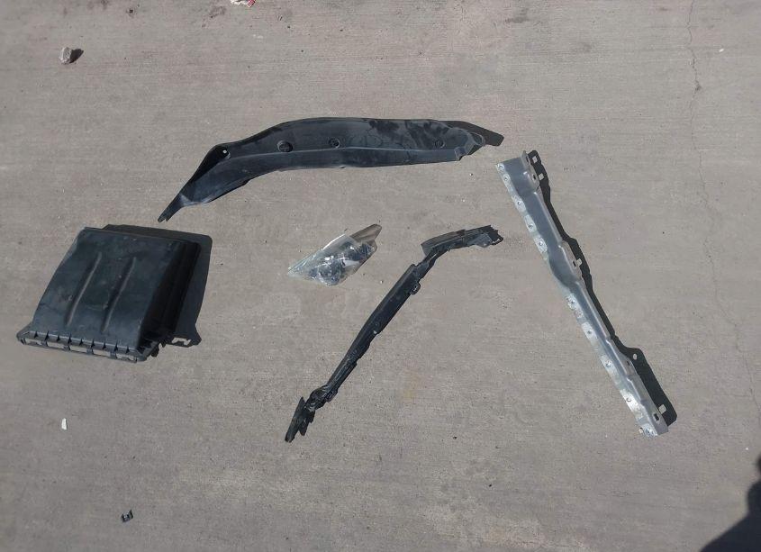 Photo 12 of 2016 Mercedes-benz C 300 LUXURY/SPORT (VIN 55SWF4JB9GU158900)