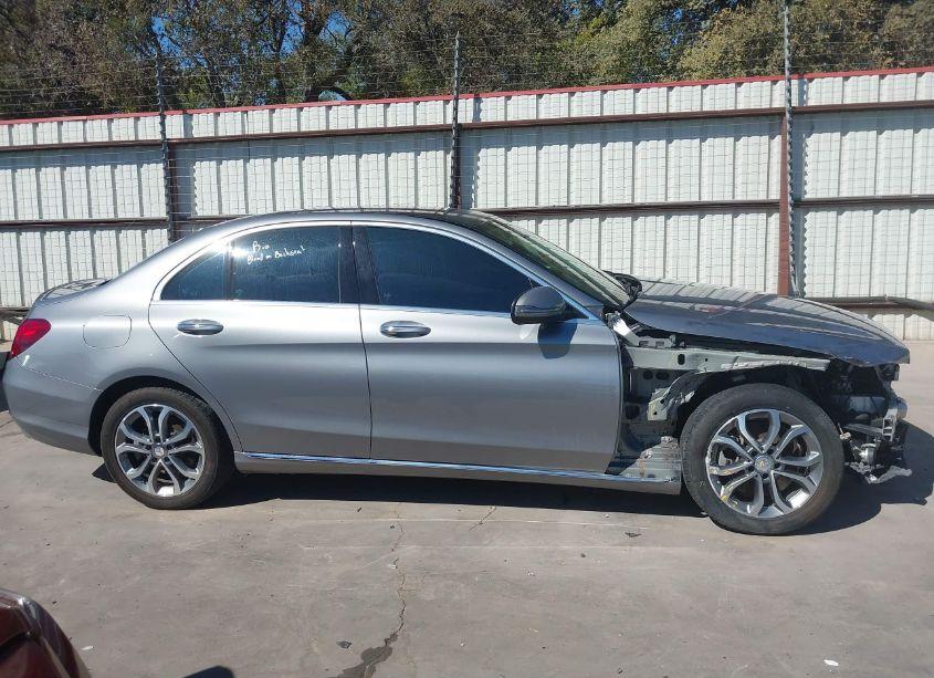 Photo 14 of 2016 Mercedes-benz C 300 LUXURY/SPORT (VIN 55SWF4JB9GU158900)