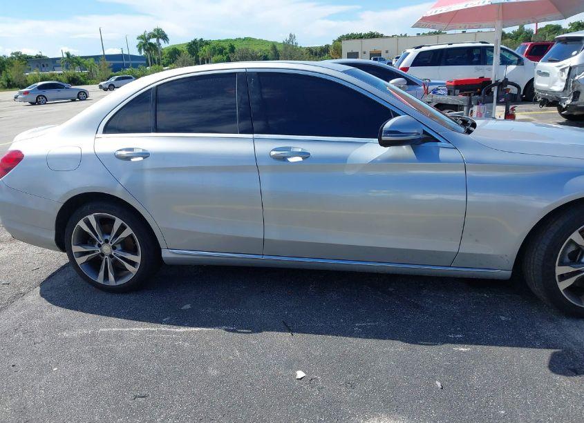 Photo 13 of 2016 Mercedes-benz C 300 LUXURY/SPORT (VIN 55SWF4JB9GU172215)