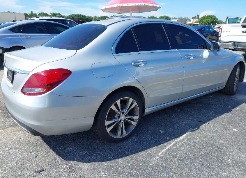 Photo 19 of 2016 Mercedes-benz C 300 LUXURY/SPORT (VIN 55SWF4JB9GU172215)