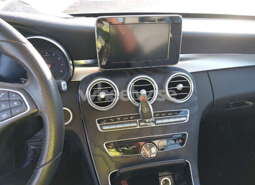 Photo 11 of 2017 Mercedes-benz C 300 LUXURY/SPORT (VIN 55SWF4JB9HU198136)