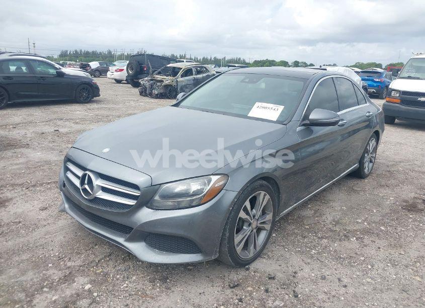 Photo 17 of 2017 Mercedes-benz C 300 LUXURY/SPORT (VIN 55SWF4JB9HU205974)