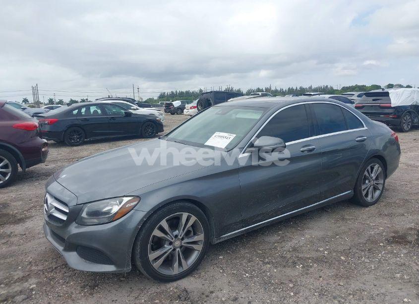 Photo 2 of 2017 Mercedes-benz C 300 LUXURY/SPORT (VIN 55SWF4JB9HU205974)