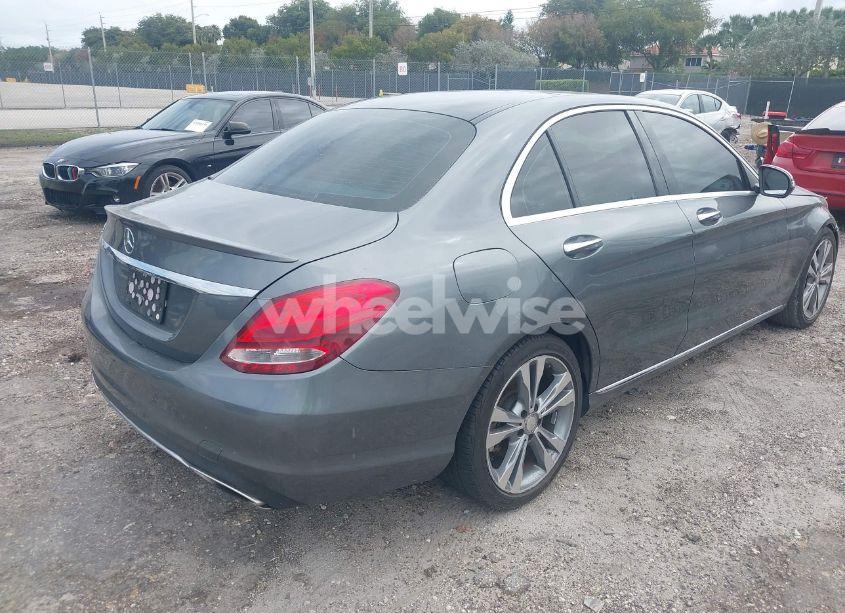 Photo 4 of 2017 Mercedes-benz C 300 LUXURY/SPORT (VIN 55SWF4JB9HU205974)