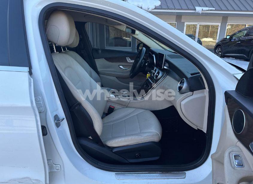 Photo 5 of 2017 Mercedes-benz C 300 (VIN 55SWF4JB9HU215940)