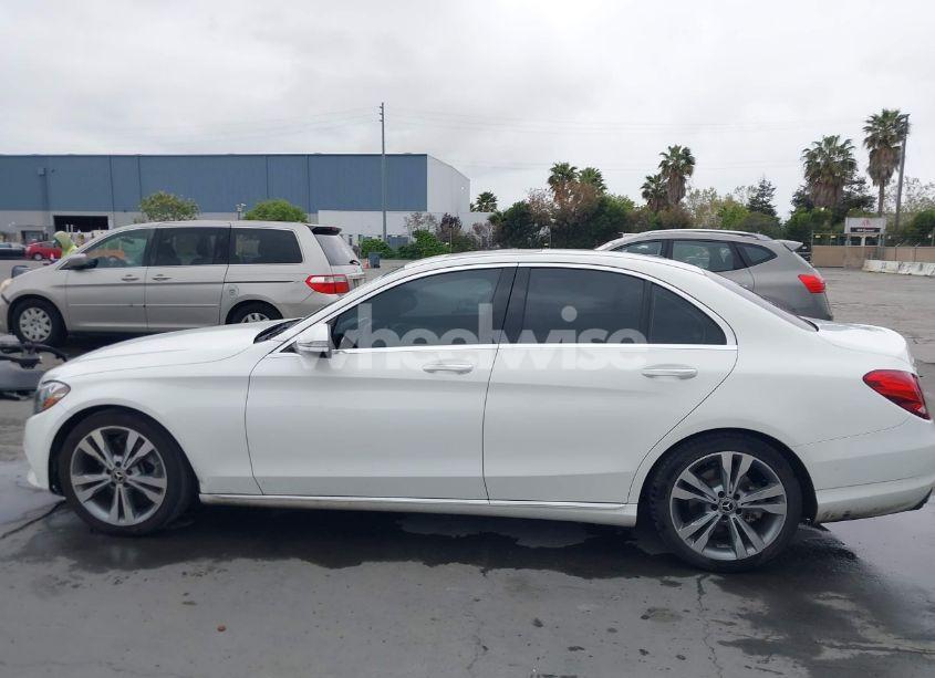 Photo 14 of 2018 Mercedes-benz C 300 (VIN 55SWF4JB9JU235630)