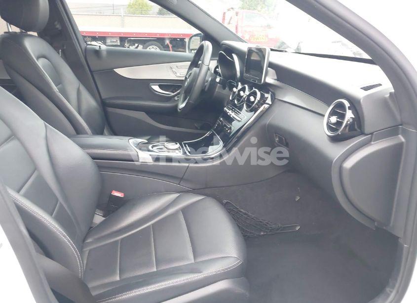 Photo 5 of 2018 Mercedes-benz C 300 (VIN 55SWF4JB9JU235630)