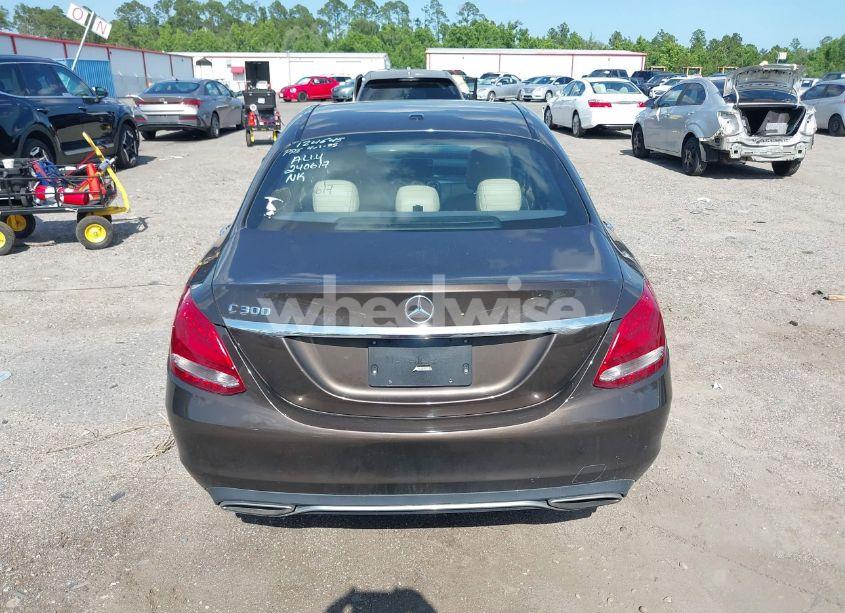 Photo 15 of 2018 Mercedes-benz C 300 (VIN 55SWF4JB9JU240617)