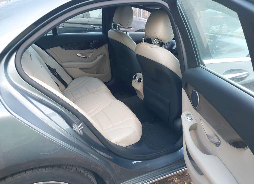 Photo 8 of 2018 Mercedes-benz C 300 (VIN 55SWF4JB9JU242710)