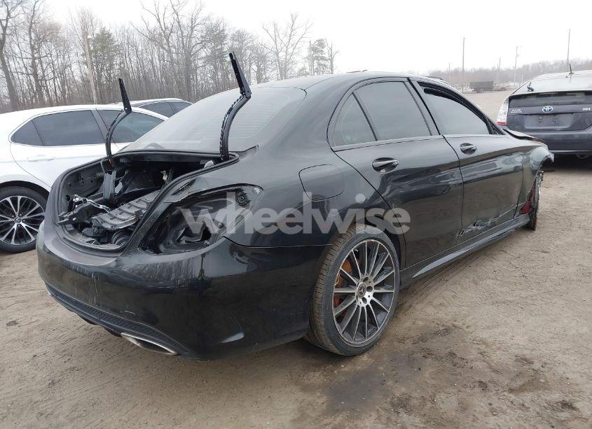 Photo 4 of 2018 Mercedes-benz C 300 (VIN 55SWF4JB9JU255005)