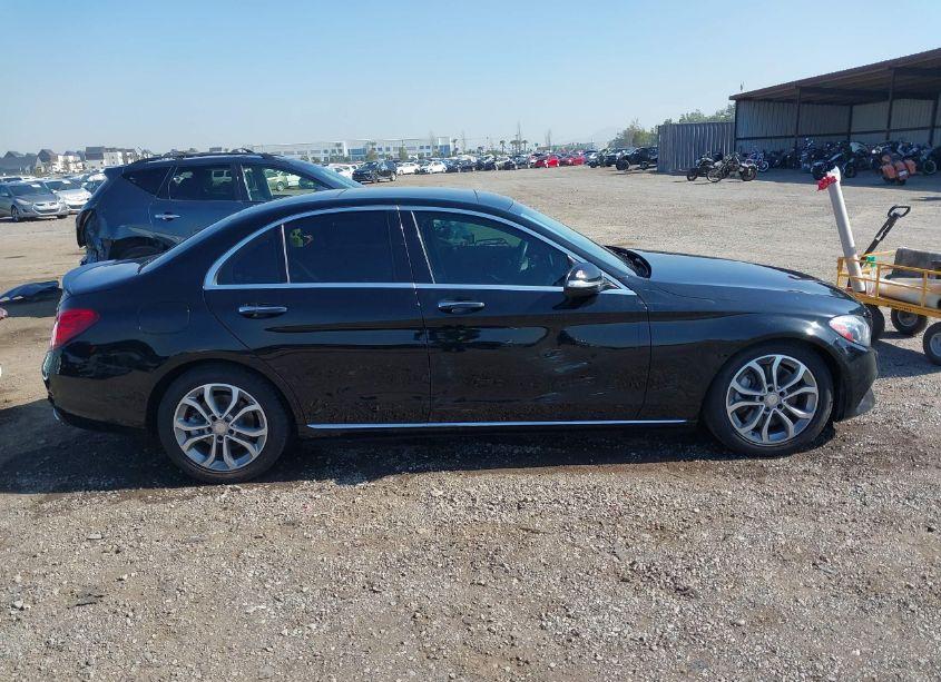 Photo 13 of 2015 Mercedes-benz C 300 LUXURY/SPORT (VIN 55SWF4JBXFU083364)