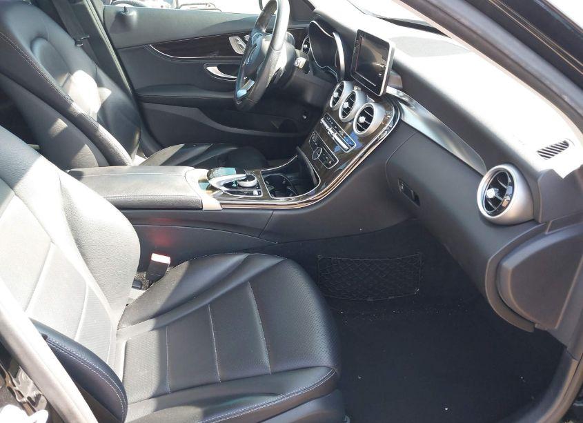 Photo 5 of 2015 Mercedes-benz C 300 LUXURY/SPORT (VIN 55SWF4JBXFU083364)