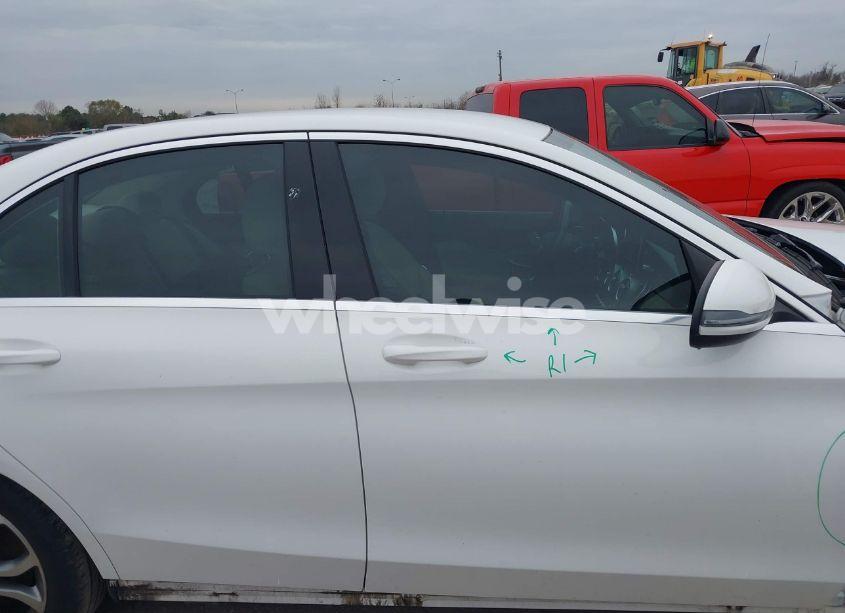 Photo 13 of 2016 Mercedes-benz C 300 LUXURY/SPORT (VIN 55SWF4JBXGU101492)