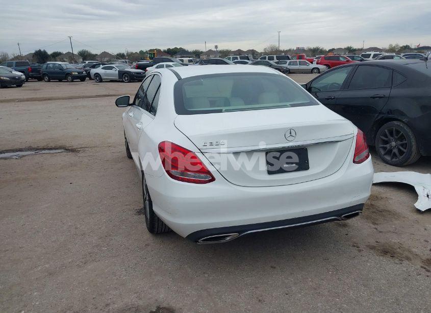 Photo 3 of 2016 Mercedes-benz C 300 LUXURY/SPORT (VIN 55SWF4JBXGU101492)