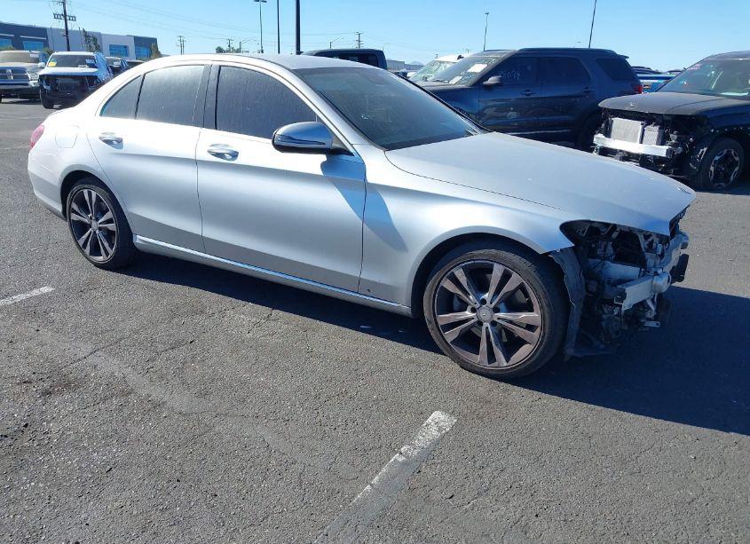 2016 Mercedes-benz C-class C 300/LUXURY/SPORT (VIN 55SWF4JBXGU142270) main photo