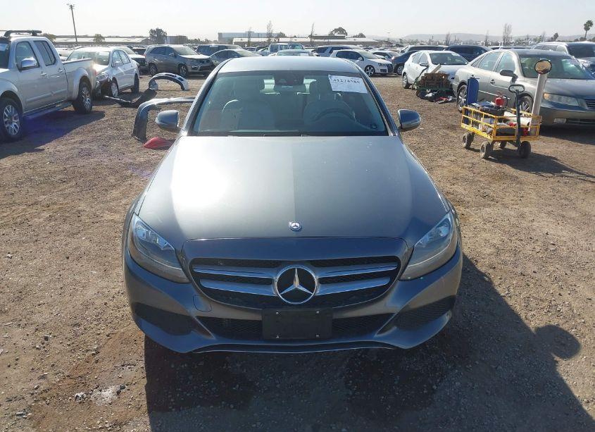 Photo 13 of 2017 Mercedes-benz C 300 LUXURY/SPORT (VIN 55SWF4JBXHU204350)