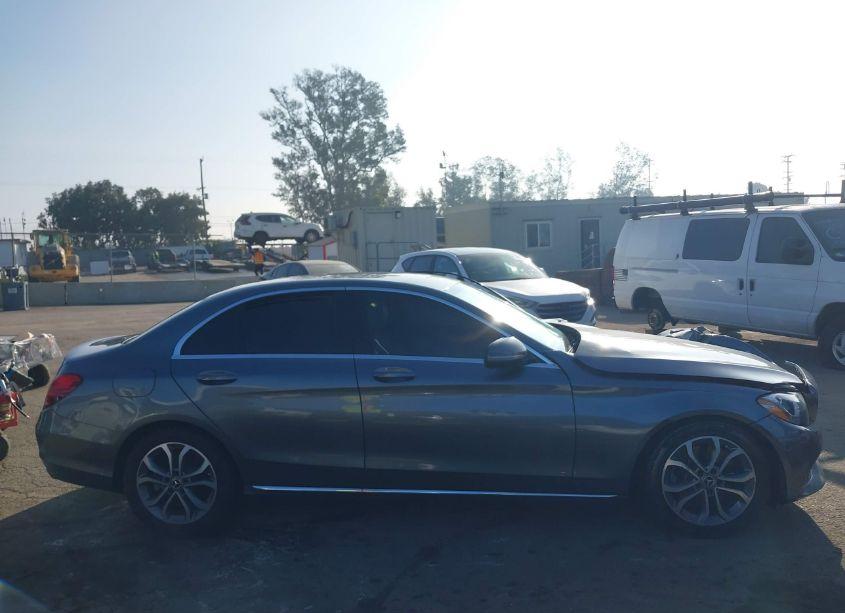 Photo 12 of 2017 Mercedes-benz C 300 LUXURY/SPORT (VIN 55SWF4JBXHU231581)