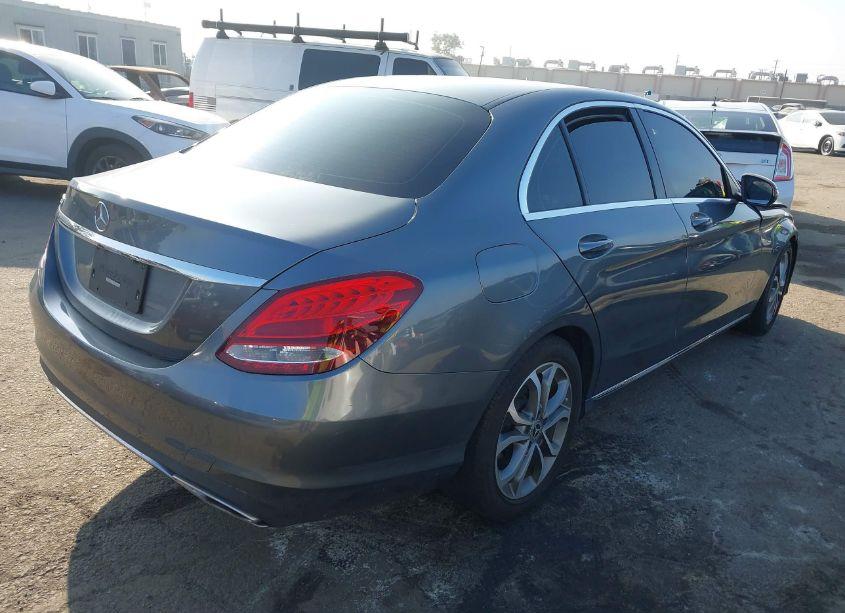Photo 4 of 2017 Mercedes-benz C 300 LUXURY/SPORT (VIN 55SWF4JBXHU231581)