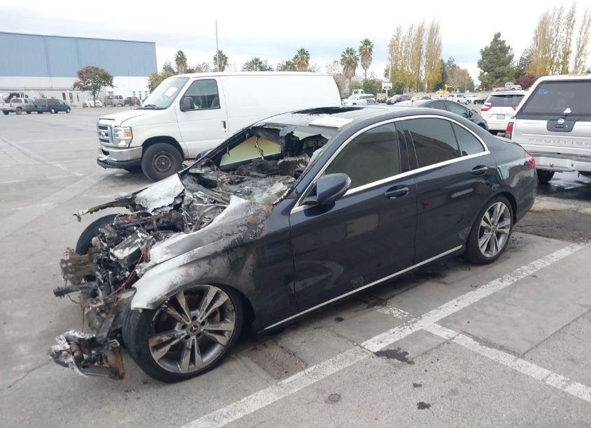 Photo 2 of 2018 Mercedes-benz C 300 (VIN 55SWF4JBXJU257507)