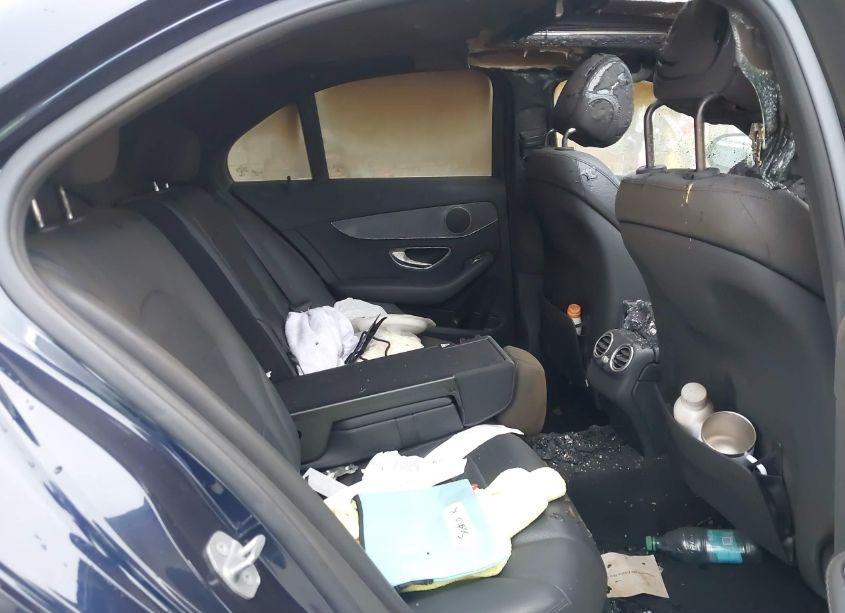 Photo 8 of 2018 Mercedes-benz C 300 (VIN 55SWF4JBXJU257507)