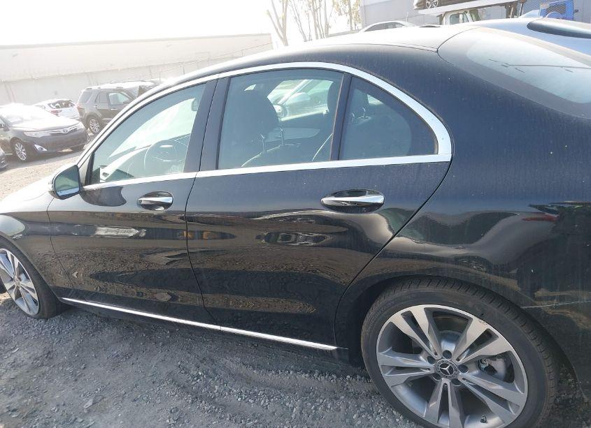 Photo 14 of 2018 Mercedes-benz C 300 (VIN 55SWF4JBXJU265784)