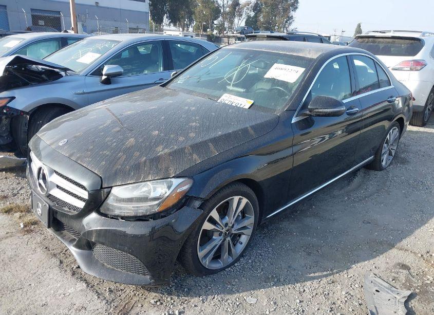 Photo 2 of 2018 Mercedes-benz C 300 (VIN 55SWF4JBXJU265784)