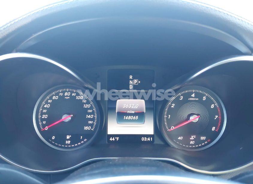 Photo 7 of 2015 Mercedes-benz C 300 4MATIC/LUXURY 4MATIC/SPORT 4MATIC (VIN 55SWF4KB0FU018408)