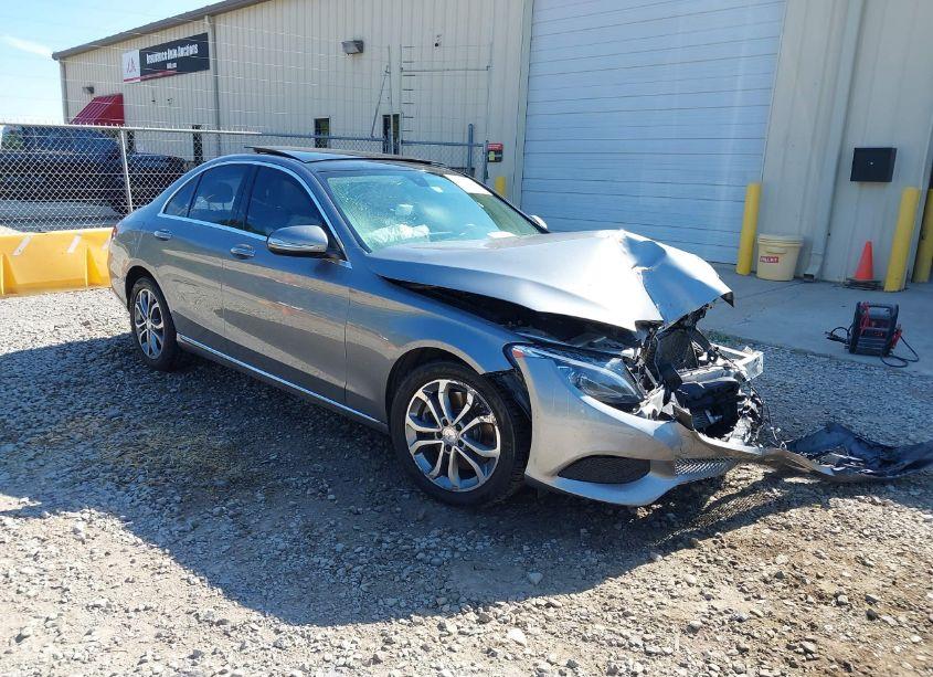 2015 Mercedes-benz C 300 4MATIC/LUXURY 4MATIC/SPORT 4MATIC (VIN 55SWF4KB0FU020420) main photo