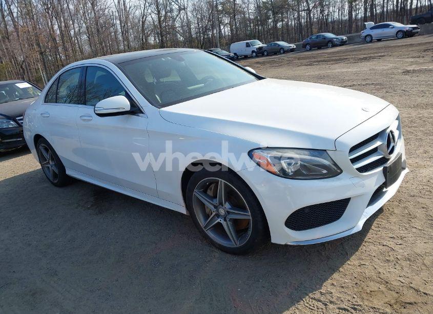 2015 Mercedes-benz C 300 4MATIC/LUXURY 4MATIC/SPORT 4MATIC (VIN 55SWF4KB0FU024547) main photo