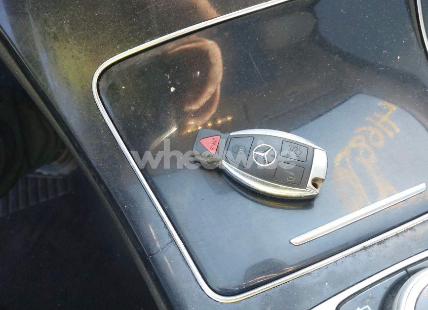 Photo 11 of 2015 Mercedes-benz C 300 (VIN 55SWF4KB0FU027111)