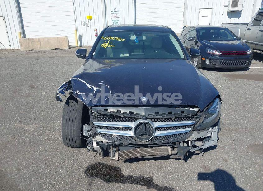 Photo 12 of 2015 Mercedes-benz C 300 (VIN 55SWF4KB0FU027111)