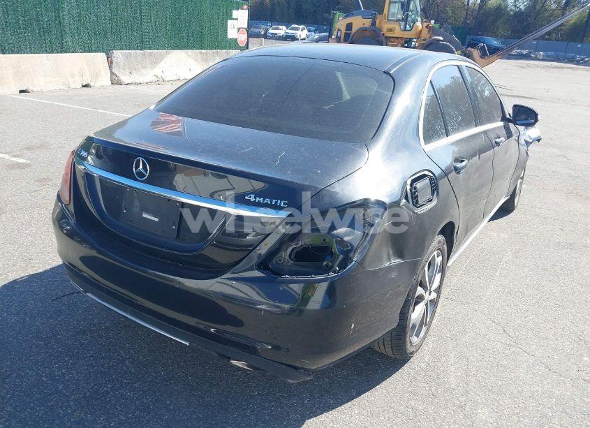 Photo 4 of 2015 Mercedes-benz C 300 (VIN 55SWF4KB0FU027111)
