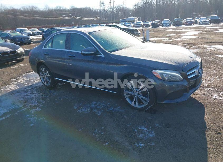 2015 Mercedes-benz C 300 4MATIC/LUXURY 4MATIC/SPORT 4MATIC (VIN 55SWF4KB0FU039727) main photo