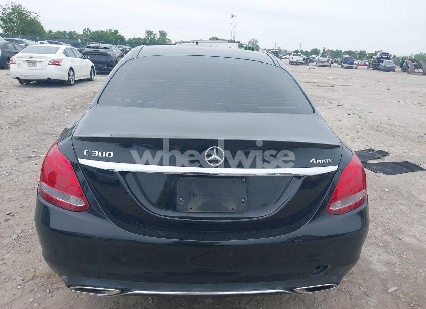 Photo 16 of 2016 Mercedes-benz C 300 4MATIC/LUXURY 4MATIC/SPORT 4MATIC (VIN 55SWF4KB0GU098553)
