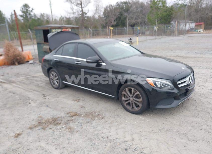 2016 Mercedes-benz C 300 4MATIC/LUXURY 4MATIC/SPORT 4MATIC (VIN 55SWF4KB0GU100690) main photo