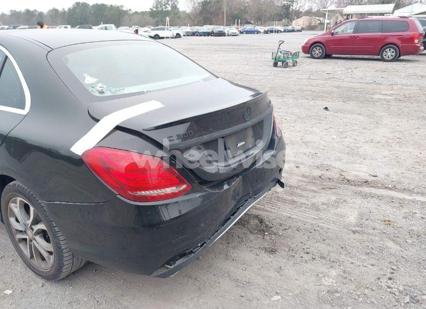 Photo 6 of 2016 Mercedes-benz C 300 4MATIC/LUXURY 4MATIC/SPORT 4MATIC (VIN 55SWF4KB0GU100690)
