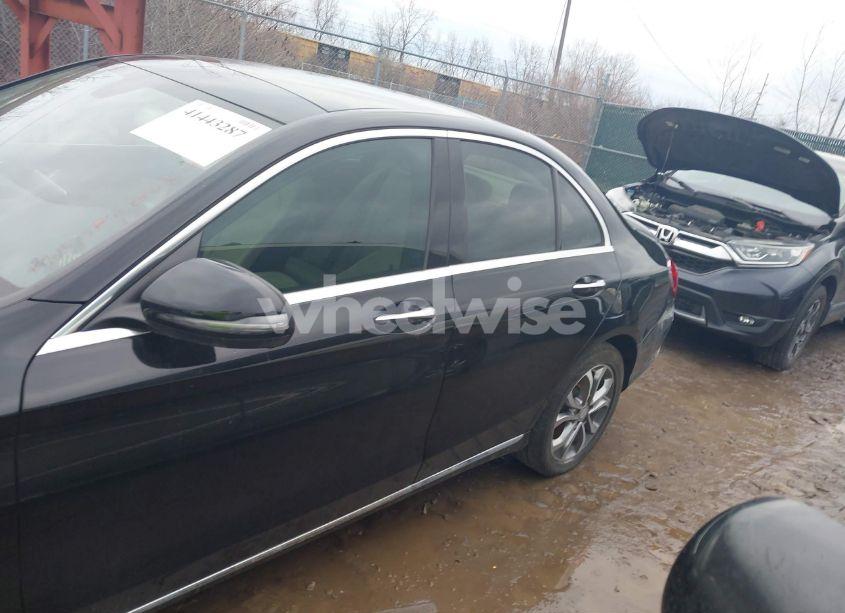 Photo 14 of 2016 Mercedes-benz C 300 4MATIC/LUXURY 4MATIC/SPORT 4MATIC (VIN 55SWF4KB0GU108739)